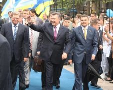 Спільника Януковича видали Україні