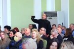 В одном украинском городе миллиарды утекают, как вода: как с этим связан временный мэр