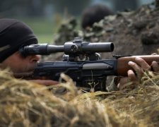 Провокації та снайпери: бойовики 21 раз обстріляли позиції сил АТО