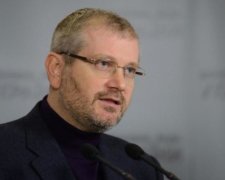 "Я говорю - вы молчите": бывшему регионалу заткнули рот в прямом эфире