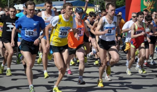 Канада организует благотворительный марафон, чтобы помочь Украине