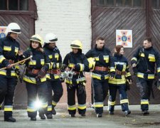 Пасажирський вагон спалахнув у Харкові: перші подробиці
