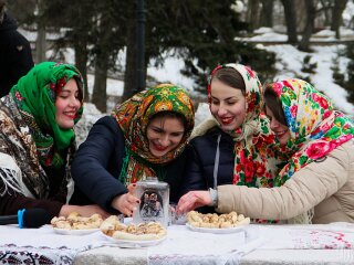 Масляна: привітання у прозі, unian