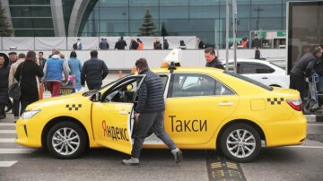 Яндекс.Такси, фото:adindex.ru