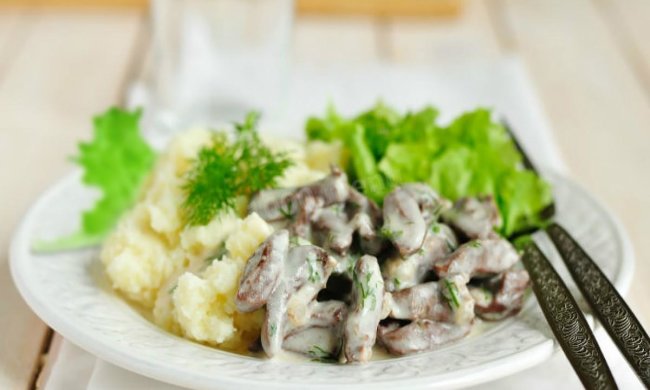 Швидкий і смачний рецепт печінки в сметані