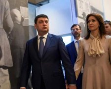 Гройсман пообещал заразить украинцев вирусом на 8 марта