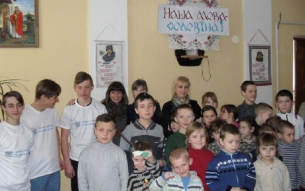 Львовская гуманитарная группа Движения "Украинский выбор – Право народа" провела благотворительную акцию