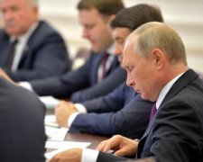 Путин празднует юбилей. Самые ужасные преступления хозяина Кремля 