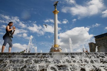 Погода на 16 травня: спека і грози доконають українців
