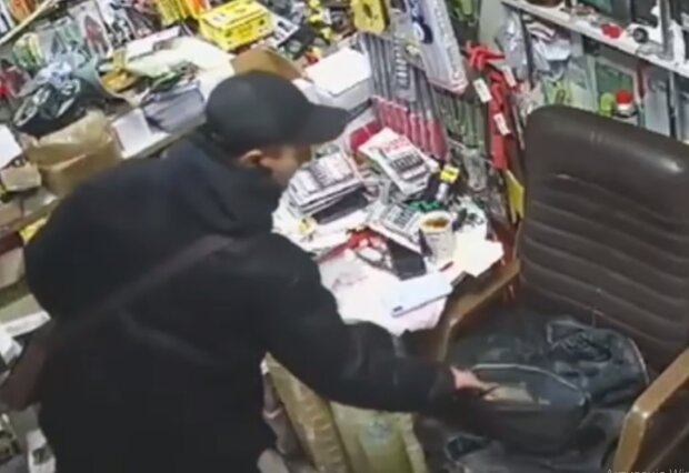 Харьковский грабитель, кадр из видео