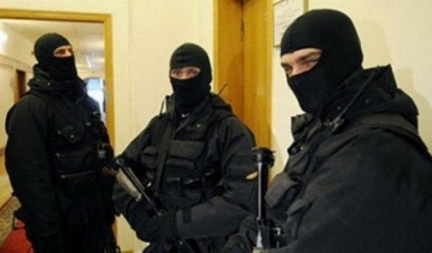 В Україні заборонять "маски-шоу"