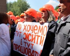 Перебить евробляхеров: в сторону Кабмина направляется гигантская колонна