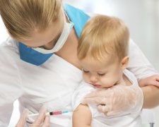Під Запоріжжям після вакцинації померла дворічна дитина
