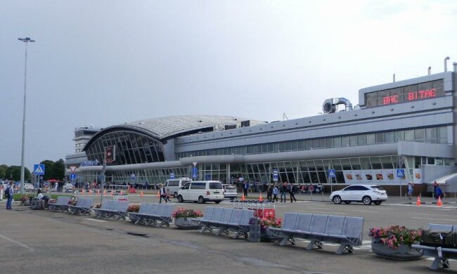 Несмотря на запрет "Борисполь" скупился у российского агрессора