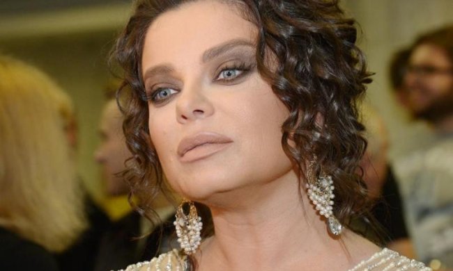 Поїзд давно пішов: вульгарній Корольовій вказали, де її місце