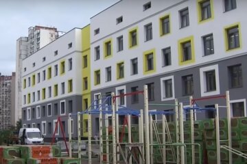 Школа, скриншот: Youtube