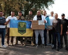 Фонд «Надежда», Валерий Дубиль, Вита Присяжнюк и Николай Томенко доставили на восток РЭБы, средства питания и связи