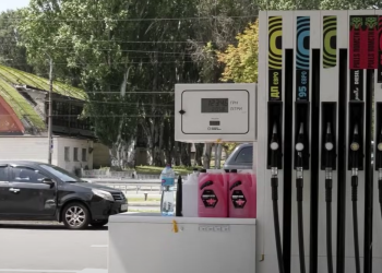 АЗС. Фото: скрін youtube