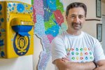 Глава "Укрпочты" Игорь Смелянский извинился за зарплаты в тысячу долларов у почтальонов: ошибочка вышла