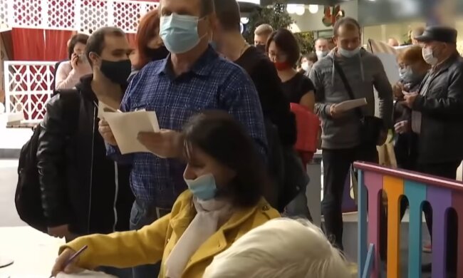 Масковий режим, кадр з відео