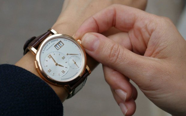 6 простих способів уникнути покупки підроблених годинників