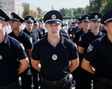 Хочу поблагодарить каждого: нардеп поздравил полицейских со второй годовщиной