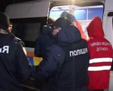 Вбили двічі: під Львовом дівчинка потрапила під колеса некерованих машин, на дитині не залишилося живого місця