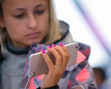 iPhone 8 вже позолотили