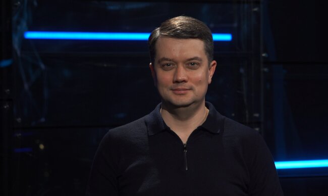 Дмитрий Разумков