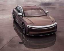 THE LUCID AIR