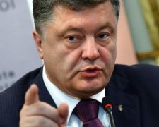 Порошенко наполягає на проведенні виборів у Маріуполі