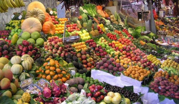 Турция прислала Крыму 407 тонн фруктов несмотря на осуждение аннексии