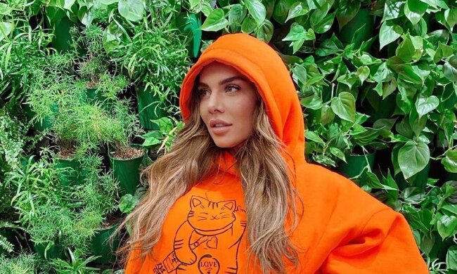 Анна Седокова, instagram.com/annasedokova/