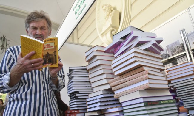 Російська мова "змовкла" ще в одній області України: деталі