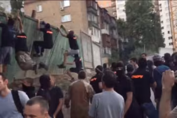 В Києві відбулася масова бійка зі стріляниною: є постраждалі (відео) 