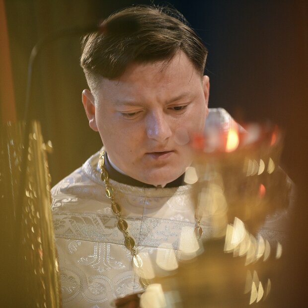 Священик ПЦУ Михайло Омельян - фото Свято-Михайлівського Золотоверхого собору
