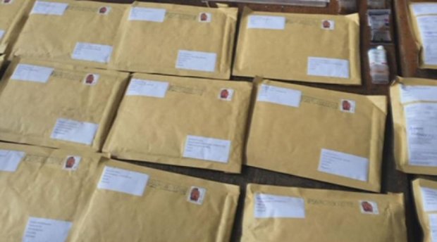 Одесская нарколаборатория торговала препаратами по международной почте