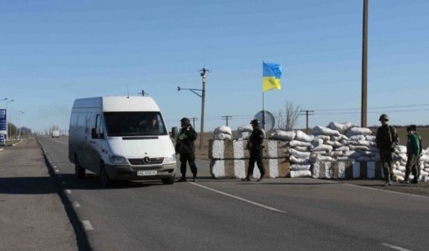 Местные массово бегут из Донбасса