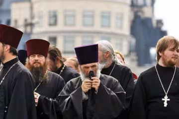 Священики Московського патріархату тікають з України