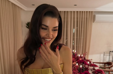 Ханде Ерчел, фото із соцмереж актриси