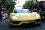 Ралі Gumball 3000. Фото скріншот з Youtube