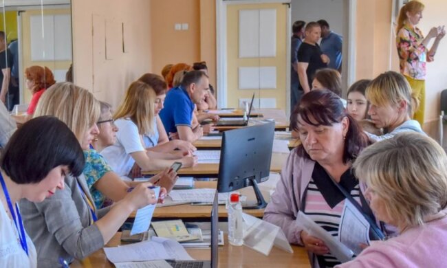 Соціальні виплати. Фото: youtube