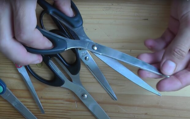 Ножиці. Фото: скрін youtube