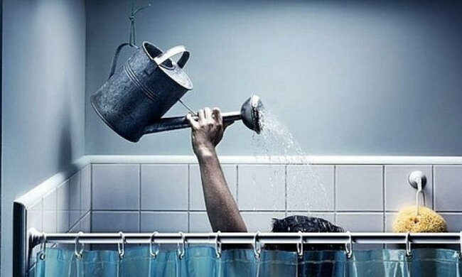 Гройсман знайшов крайнього у разі відсутності гарячої води