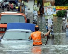 Київ під водою: з'явилися нові ефектні фото погодного Армагеддону в столиці