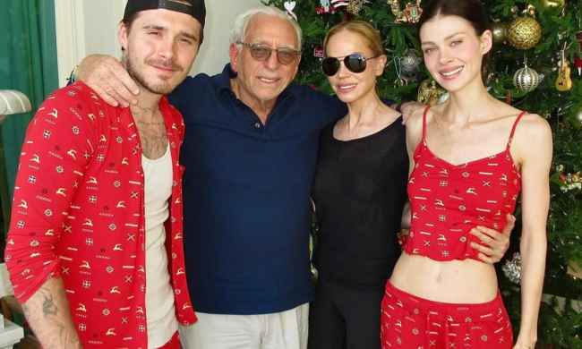 Бруклін Бекхем з родиною Ніколи Пельтц, фото з соцмереж