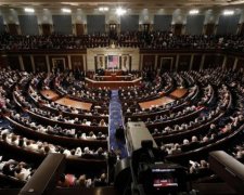 Україна виклянчила у США ще трохи грошей на війну