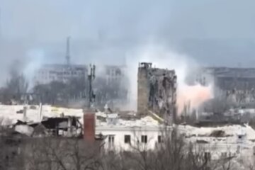 Разрушенный оккупантами завод "Азовсталь". Фото: YouTube