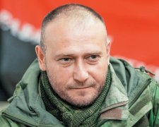 Ярош внес расстрелы в "победный" план Украины