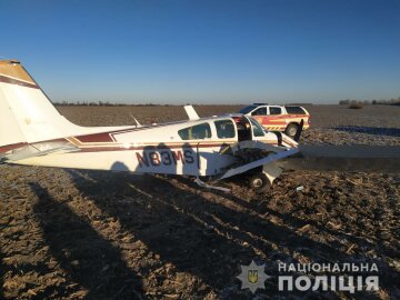 Падение самолета на Киевщине, фото Национальная полиция